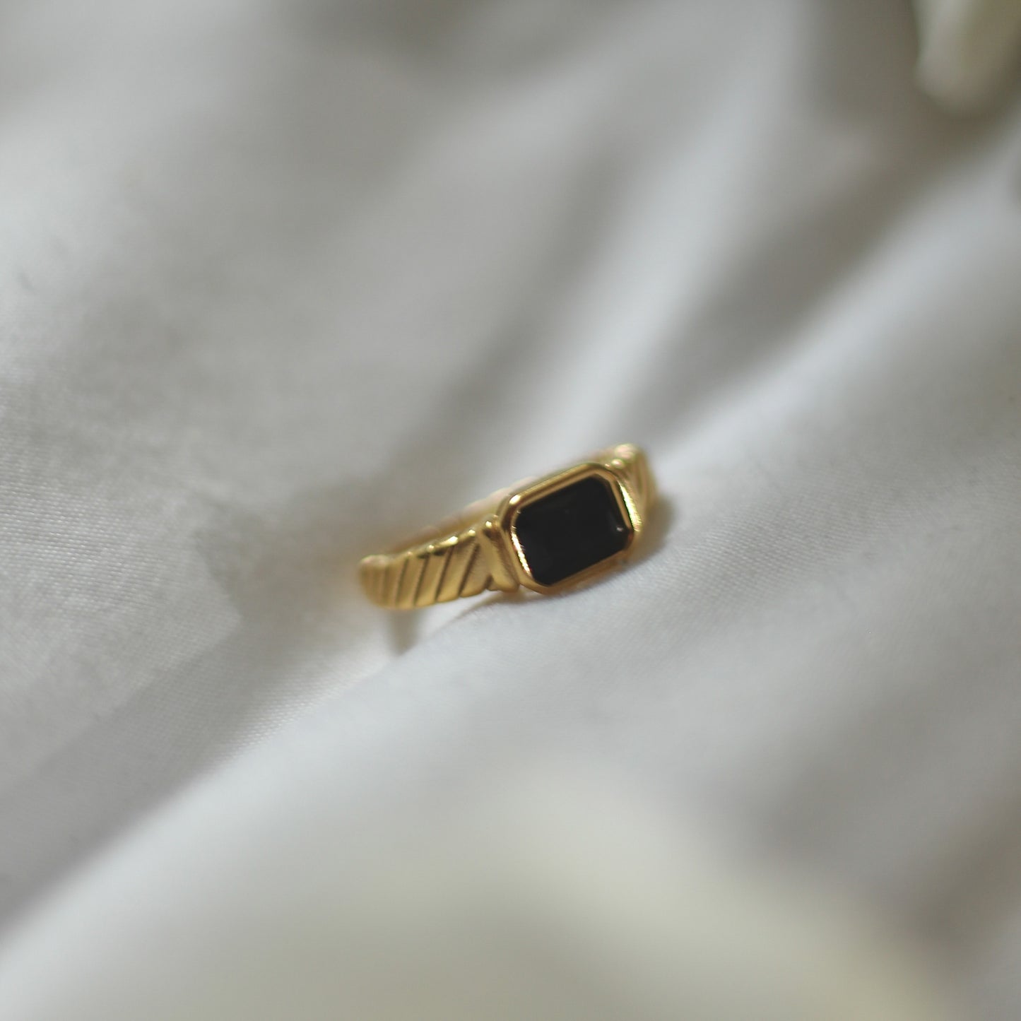Diamond - Gold