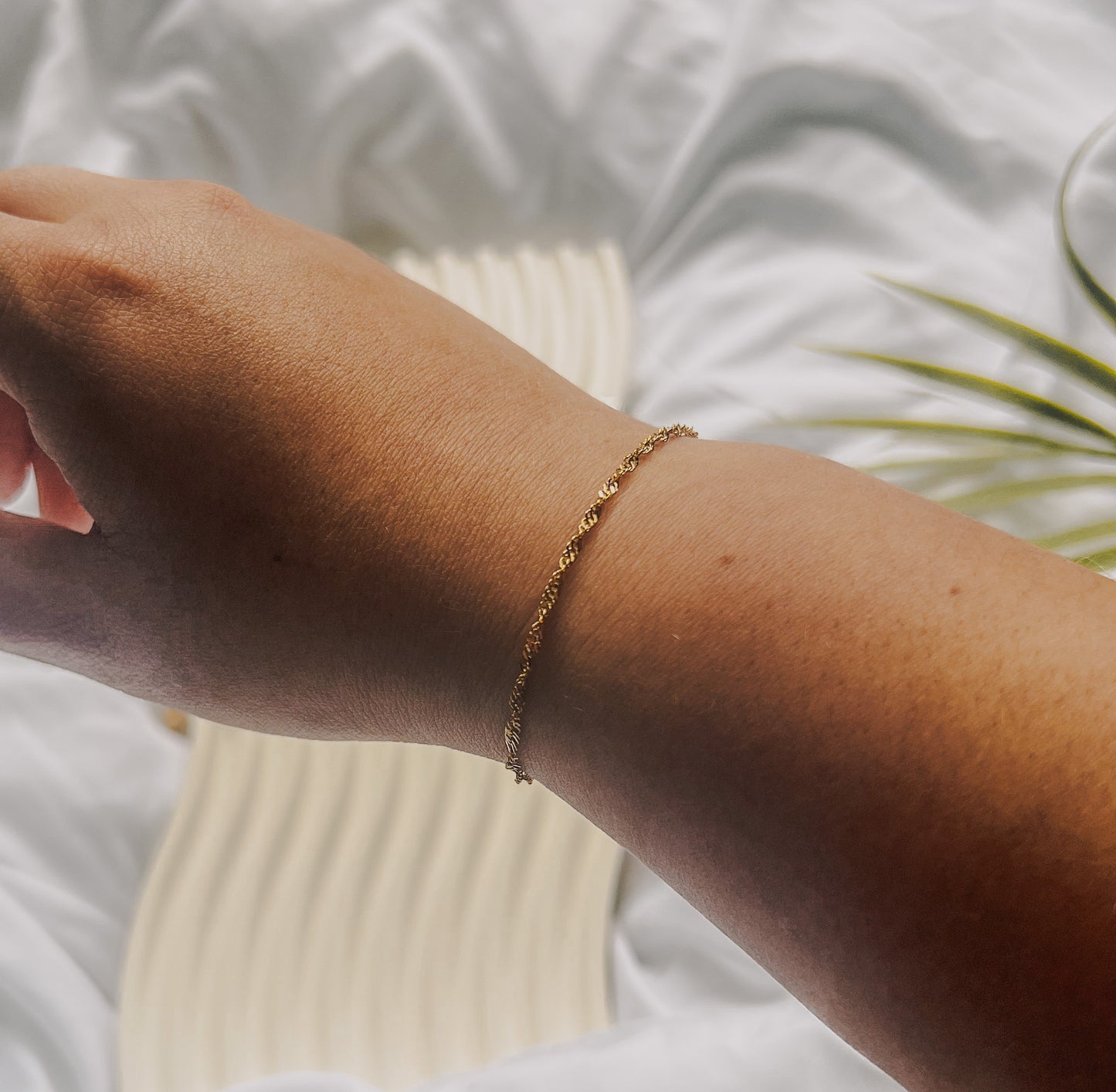 Minimalist bracelet